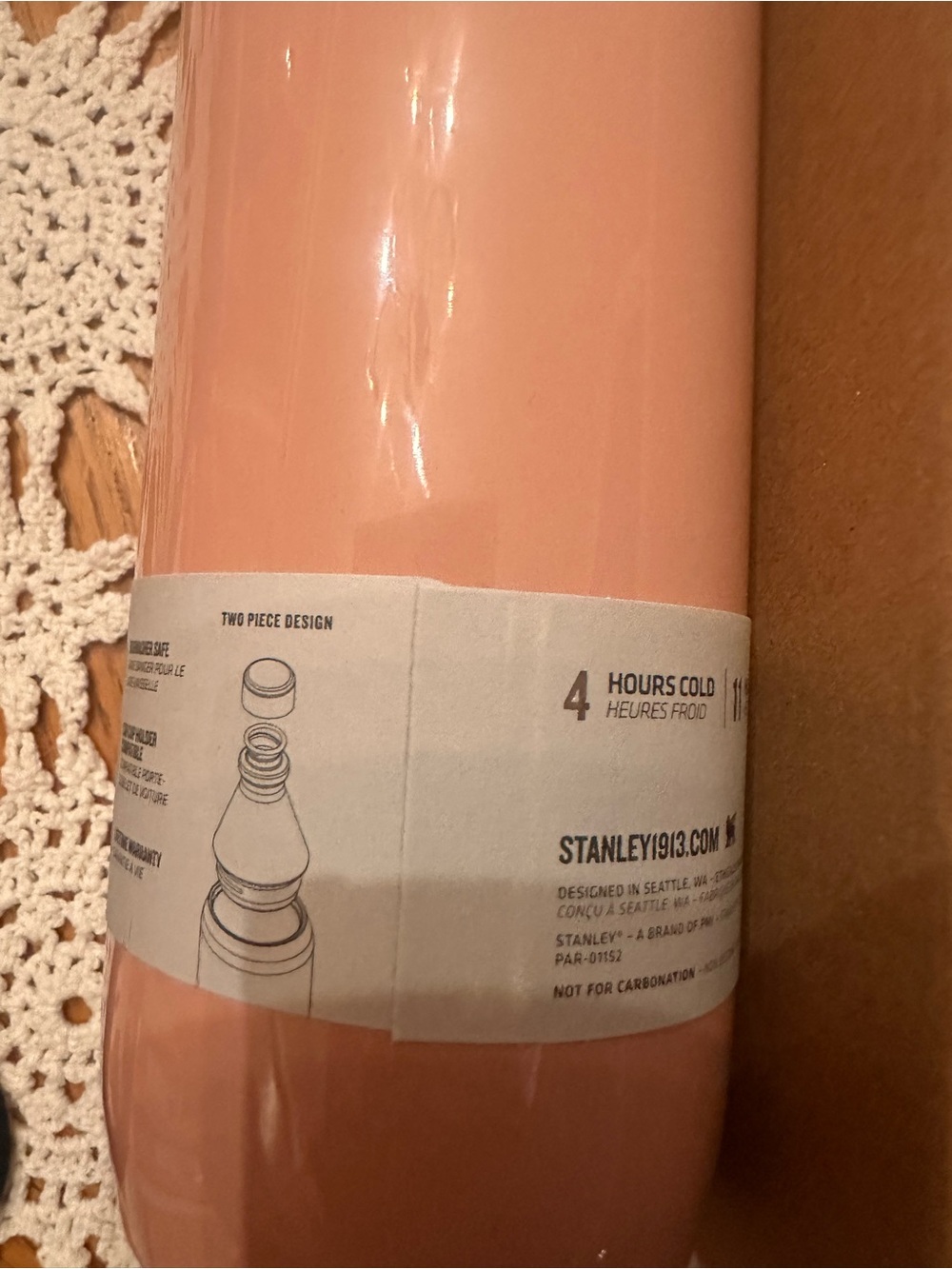Stanley all day slim Bottle in Soft Pink - Picture 3 of 9